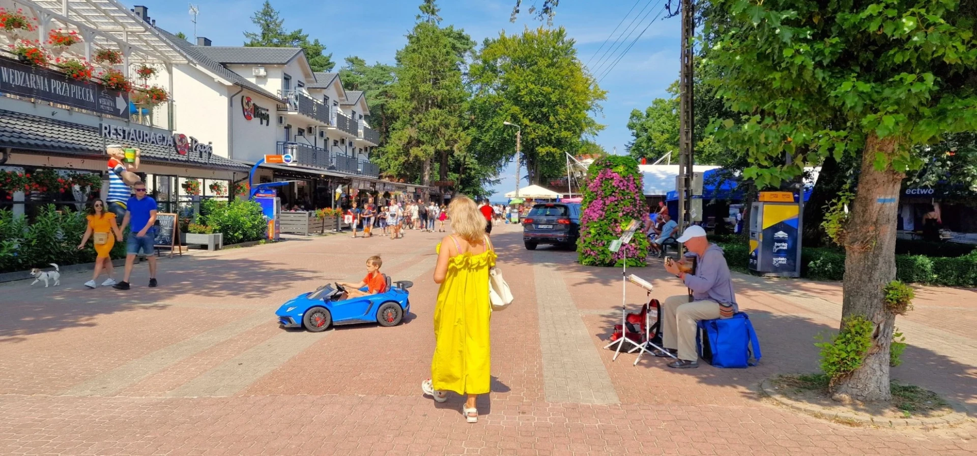 Promenada w Jastrzębiej Górze